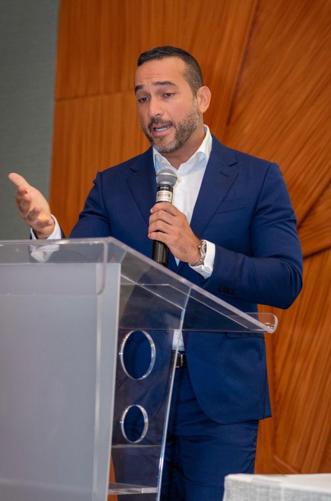 Carlos Ruiz-Hernández, Chairman of The Real.Politik Group